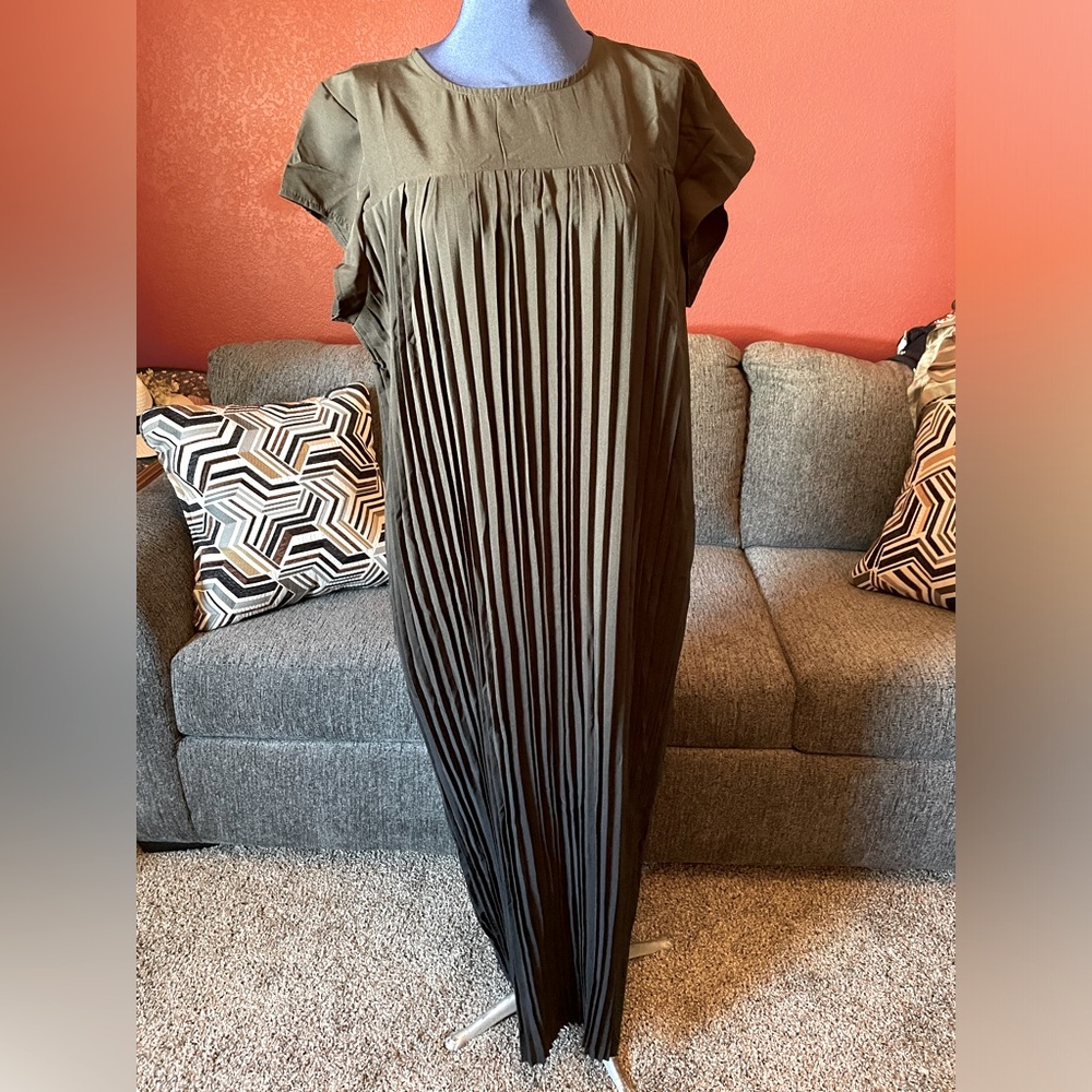 Column dress